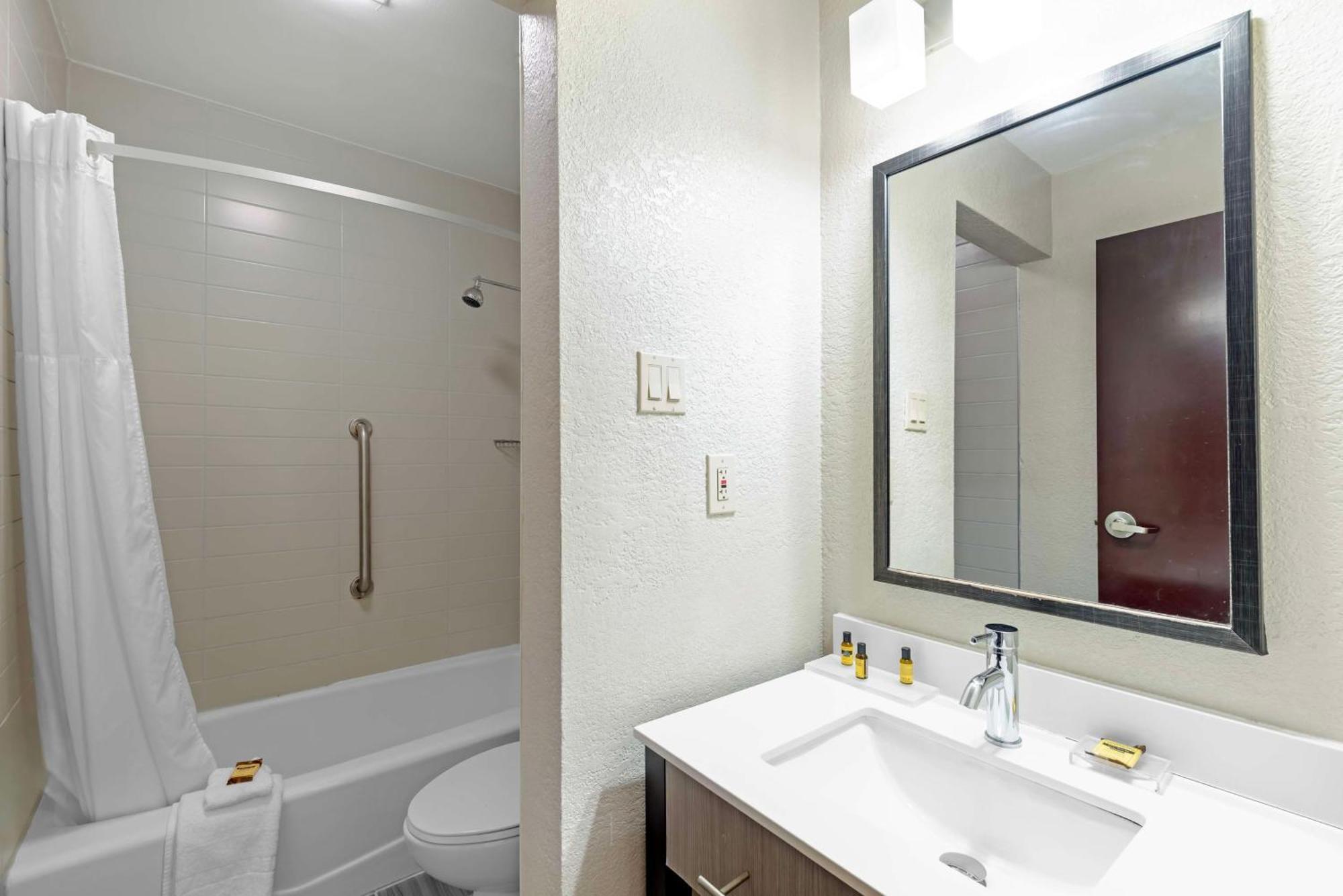 Best Western Plus Austin Central Esterno foto
