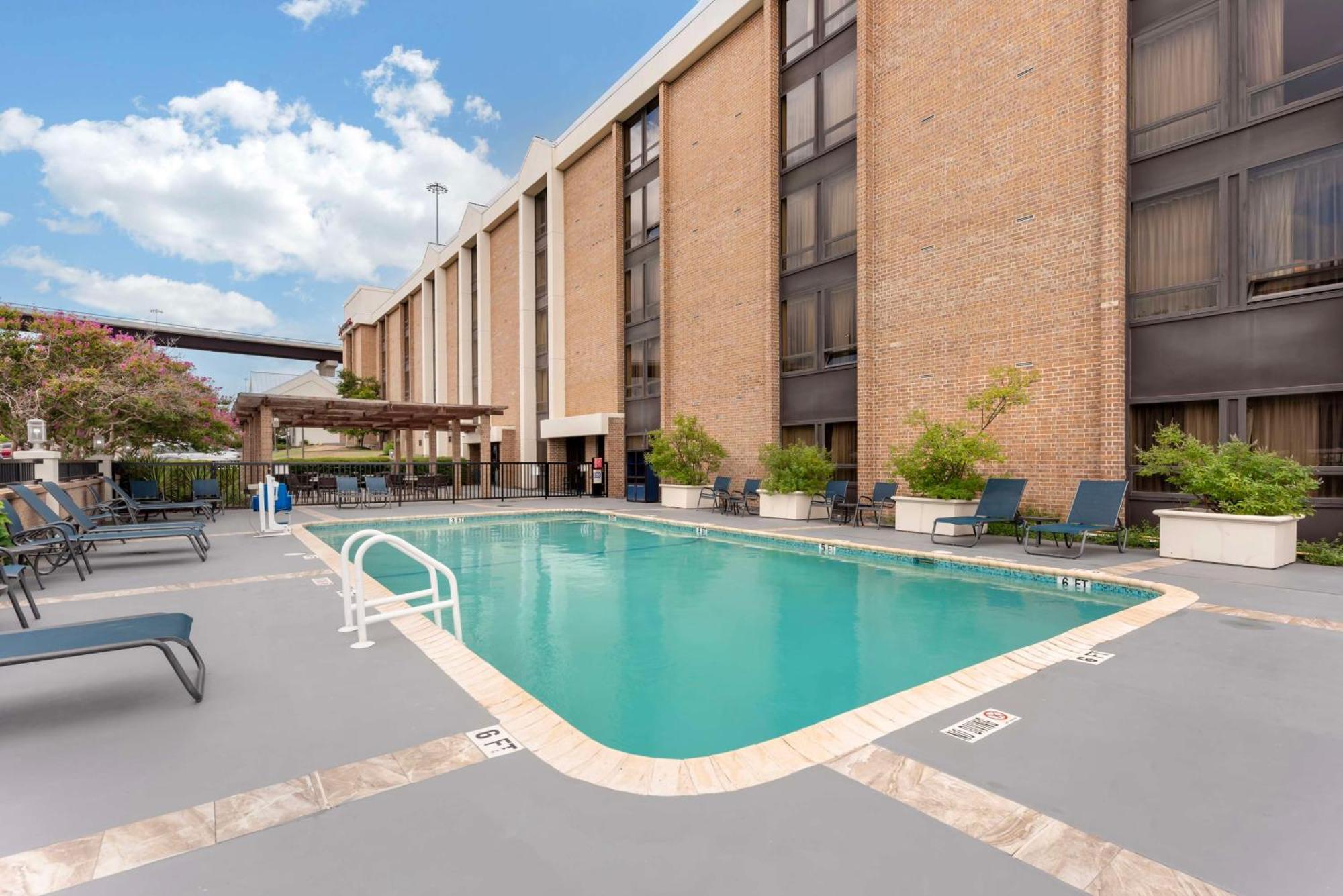 Best Western Plus Austin Central Esterno foto